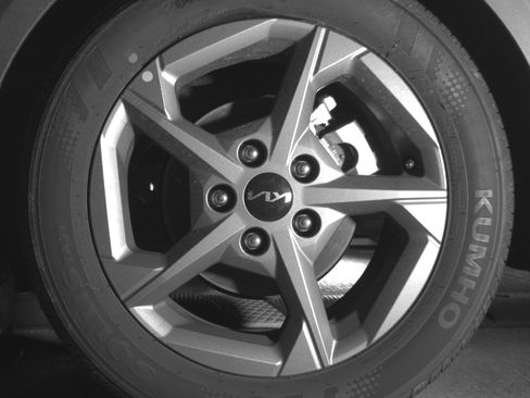 Used 2025 Kia K4 LXS image 14