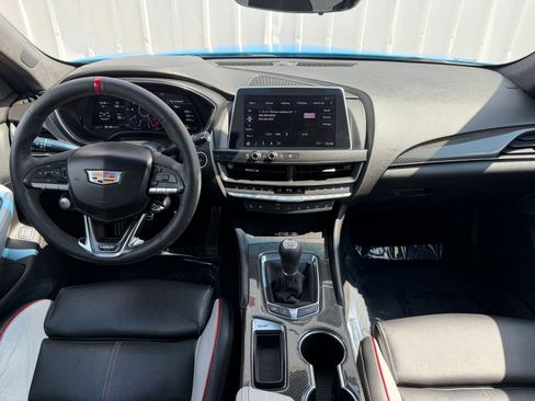 Used 2022 Cadillac CT5 V Blackwing w/ Carbon Fiber Package 2 RWD image 12