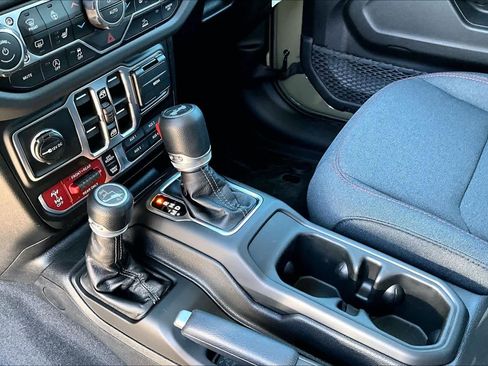 New 2026 Jeep Wrangler Rubicon image 8