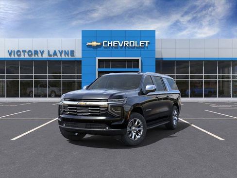 New 2025 Chevrolet Suburban Premier AWD/4WD image 8