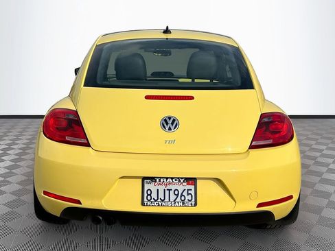 Used 2013 Volkswagen Beetle TDI image 6
