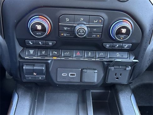 Used 2021 Chevrolet Silverado 2500 High Country w/ Z71 Off-Road Package image 21