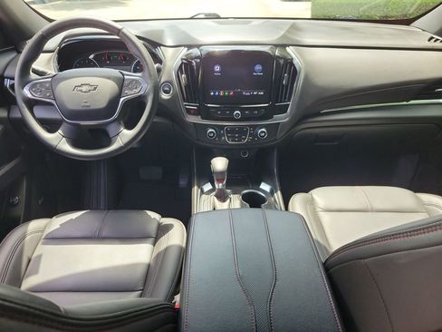 Used 2023 Chevrolet Traverse RS FWD image 13