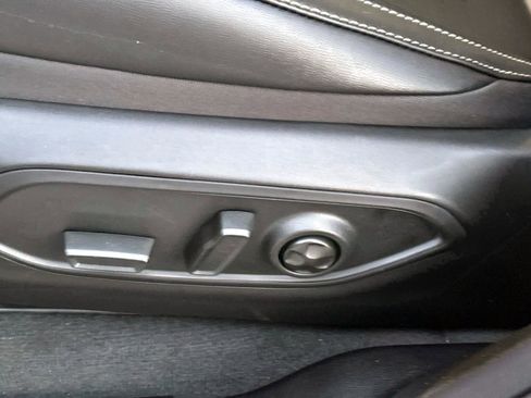 New 2025 Jeep Grand Cherokee Limited image 15