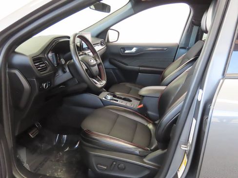 Used 2024 Ford Escape ST-Line AWD/4WD image 10