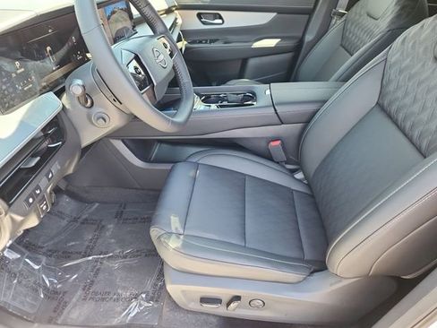 New 2026 Nissan Murano Platinum w/ Cargo Package AWD/4WD image 7