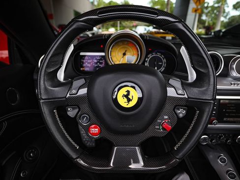 Certified 2016 Ferrari California T RWD image 31