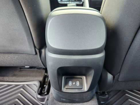 New 2025 Hyundai Elantra Sport image 16