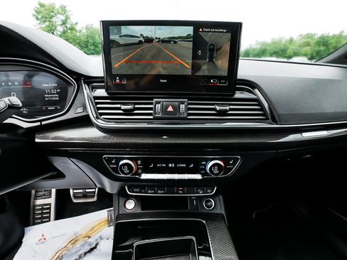 Used 2023 Audi SQ5 Premium Plus w/ Premium Plus Package AWD/4WD image 23