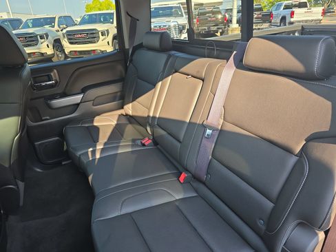 Used 2015 Chevrolet Silverado 1500 LTZ Z71 w/ LTZ Plus Package AWD/4WD image 13