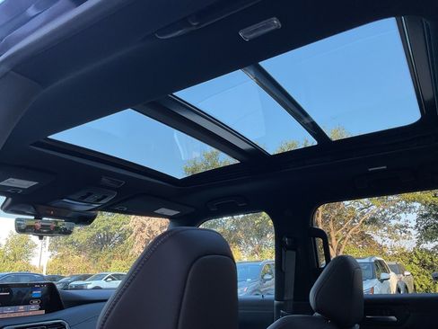 New 2026 Nissan Armada Platinum image 21