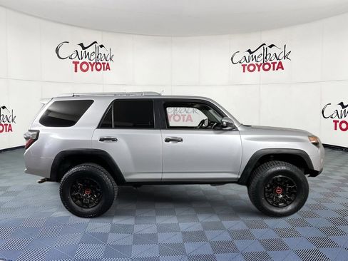 Used 2017 Toyota 4Runner SR5 image 8