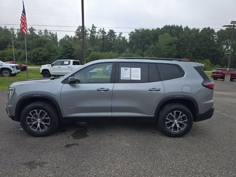 Used 2026 GMC Acadia AT4 w/ Super Cruise Package AWD/4WD image 9