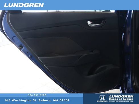 Used 2021 Hyundai Accent SE FWD image 12