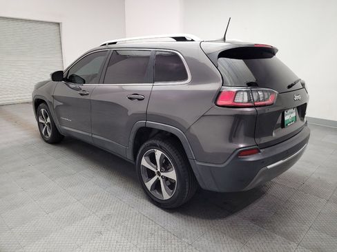 Used 2019 Jeep Cherokee Limited FWD image 5