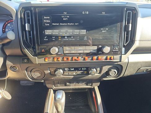 Used 2025 Nissan Frontier Pro-X RWD image 7