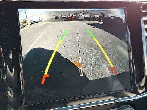 Used 2020 Jeep Grand Cherokee Altitude image 22