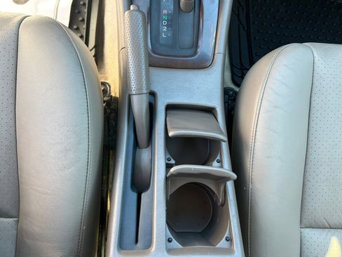 Used 2001 Toyota Camry LE image 14