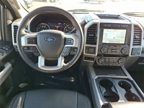 Certified 2020 Ford F250 Lariat w/ Lariat Ultimate Package image 11