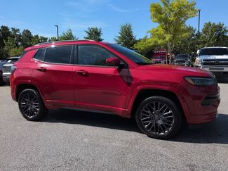 Certified 2022 Jeep Compass Limited w/ (RED) Package AWD/4WD video 2