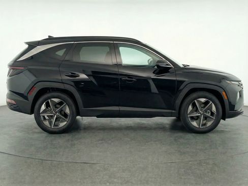 Used 2025 Hyundai Tucson SEL image 11