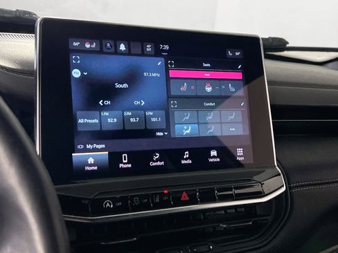 Used 2022 Jeep Compass Altitude w/ Convenience Group image 14