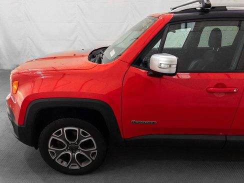 Used 2017 Jeep Renegade Limited w/ Advanced Technology Group image 3