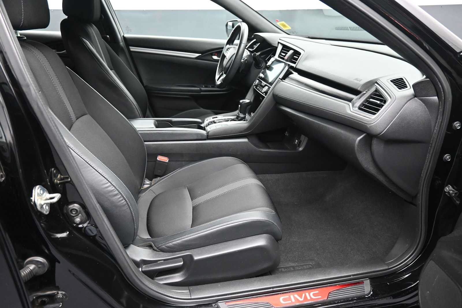 Used 2020 Honda Civic Sport image 23