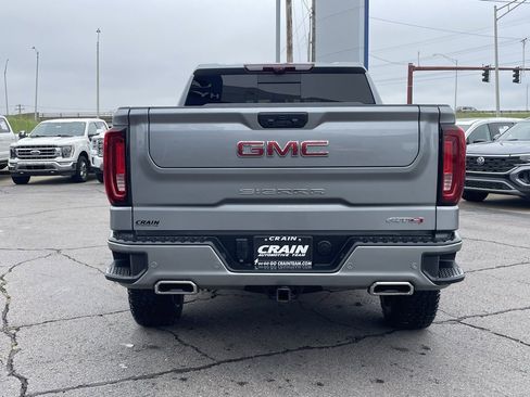 Used 2024 GMC Sierra 1500 AT4 w/ Technology Package image 6