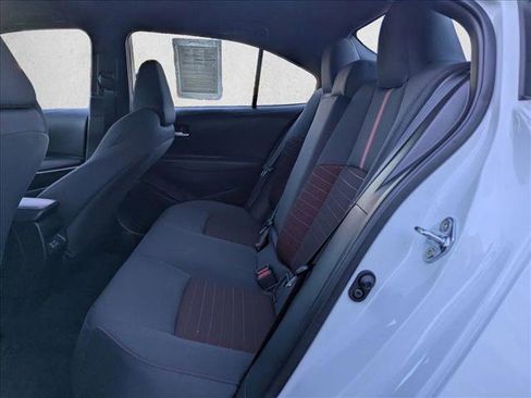 Certified 2025 Toyota Corolla SE image 18