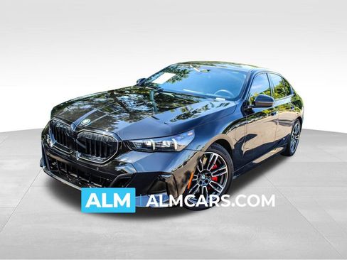 Used 2026 BMW 550e xDrive w/ Premium Package AWD/4WD image 1