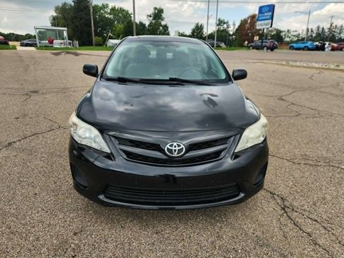 Used 2012 Toyota Corolla LE FWD image 9