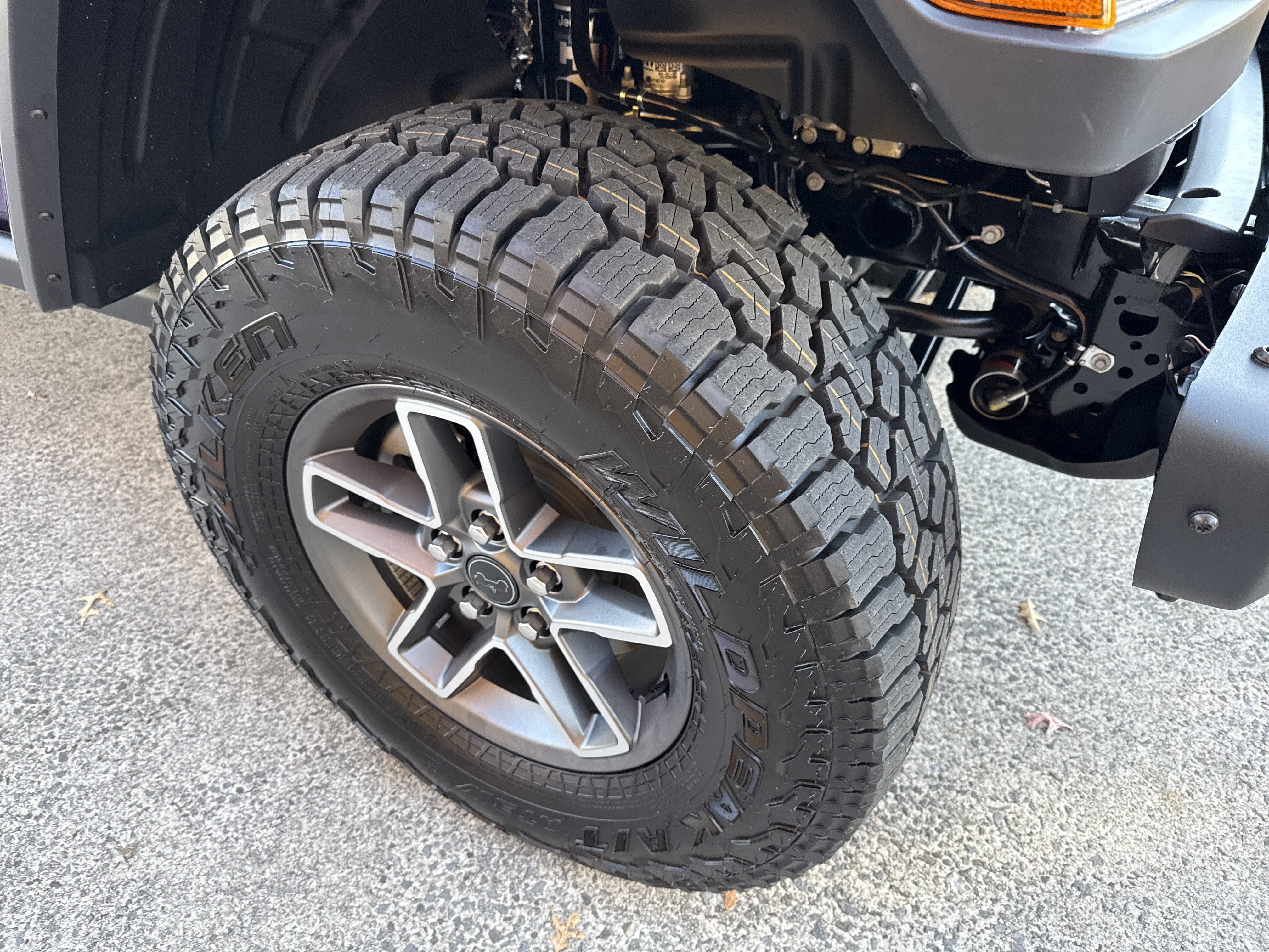 New 2026 Jeep Gladiator Mojave AWD/4WD image 15