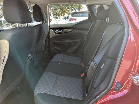 Used 2022 Nissan Rogue Sport SV image 13