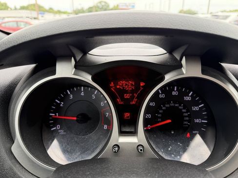 Used 2014 Nissan Juke SV w/ Navigation Package FWD image 14