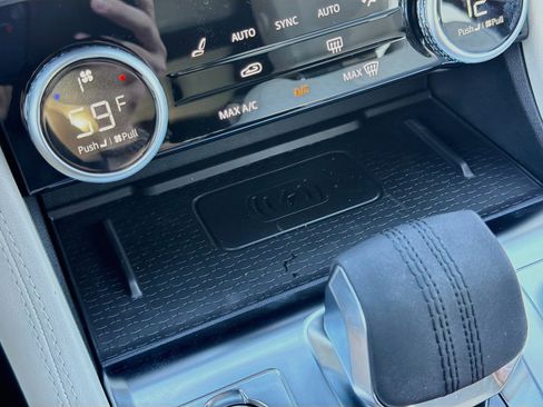 New 2026 Jaguar F-PACE R-Dynamic S AWD/4WD image 31