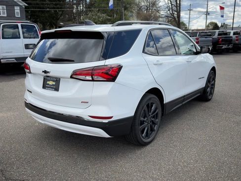 Used 2023 Chevrolet Equinox RS image 6