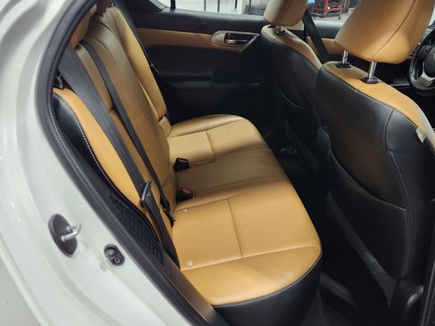 Used 2017 Lexus CT 200h CT 200h F Sport image 23