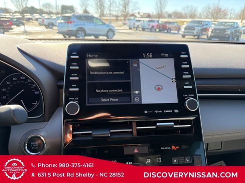 Used 2020 Toyota Avalon Limited w/ Advanced Safety Package image 18