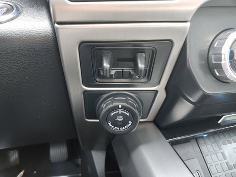 Used 2022 Ford F350 Platinum AWD/4WD image 35