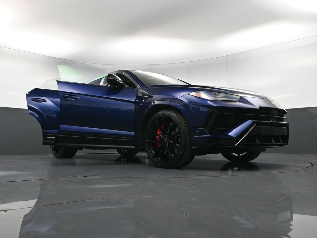 Used 2023 Lamborghini Urus S AWD/4WD image 43