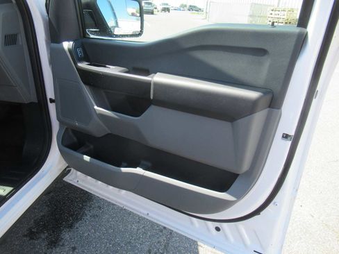 Used 2022 Ford F150 XL w/ Trailer Tow Package image 14