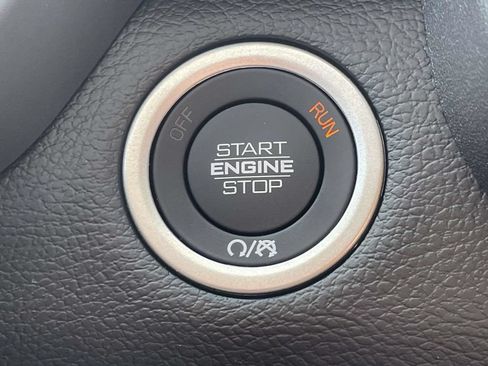 New 2026 RAM 2500 Laramie AWD/4WD image 33