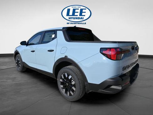 Certified 2026 Hyundai Santa Cruz SE FWD image 5