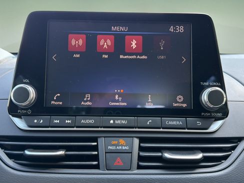 Certified 2025 Nissan Altima 2.5 S FWD image 22