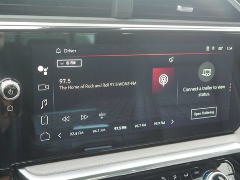 Used 2024 GMC Sierra 2500 Denali w/ Denali Reserve Package AWD/4WD image 23
