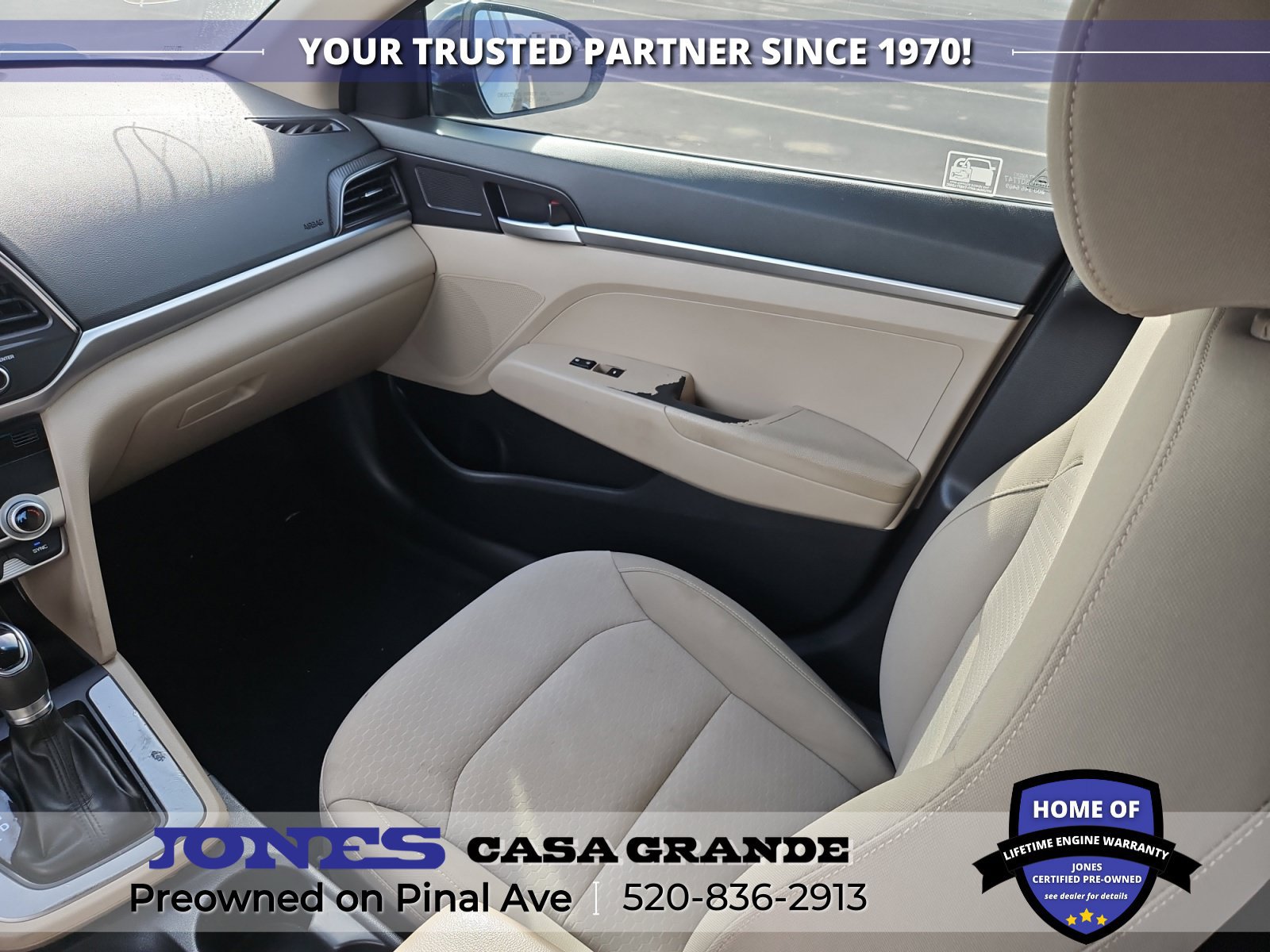 Used 2020 Hyundai Elantra SE FWD image 12