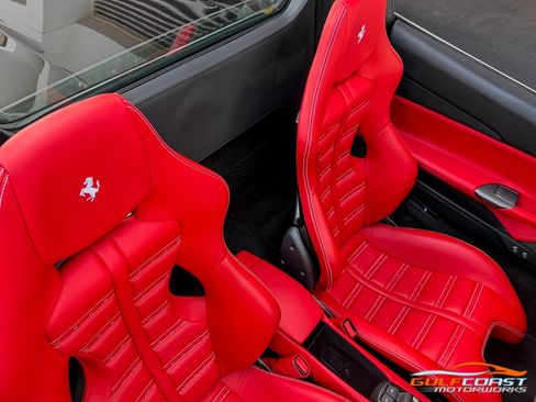 Used 2018 Ferrari 488 Spider image 34