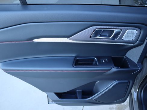 New 2026 Ford Explorer ST w/ Sun And Sound Package image 21