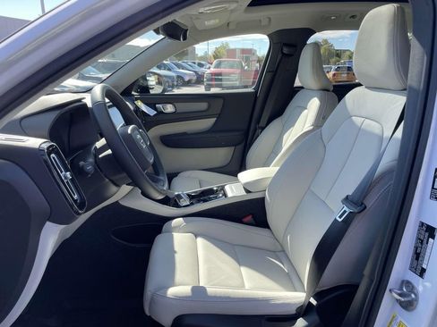 New 2026 Volvo XC40 B5 Plus w/ Protection Package Premier image 8